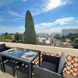 Renting - Cambrai - Luxurious Sea View Terrasse - King Bed - Parking - Ac - Fully Equipped Apartment